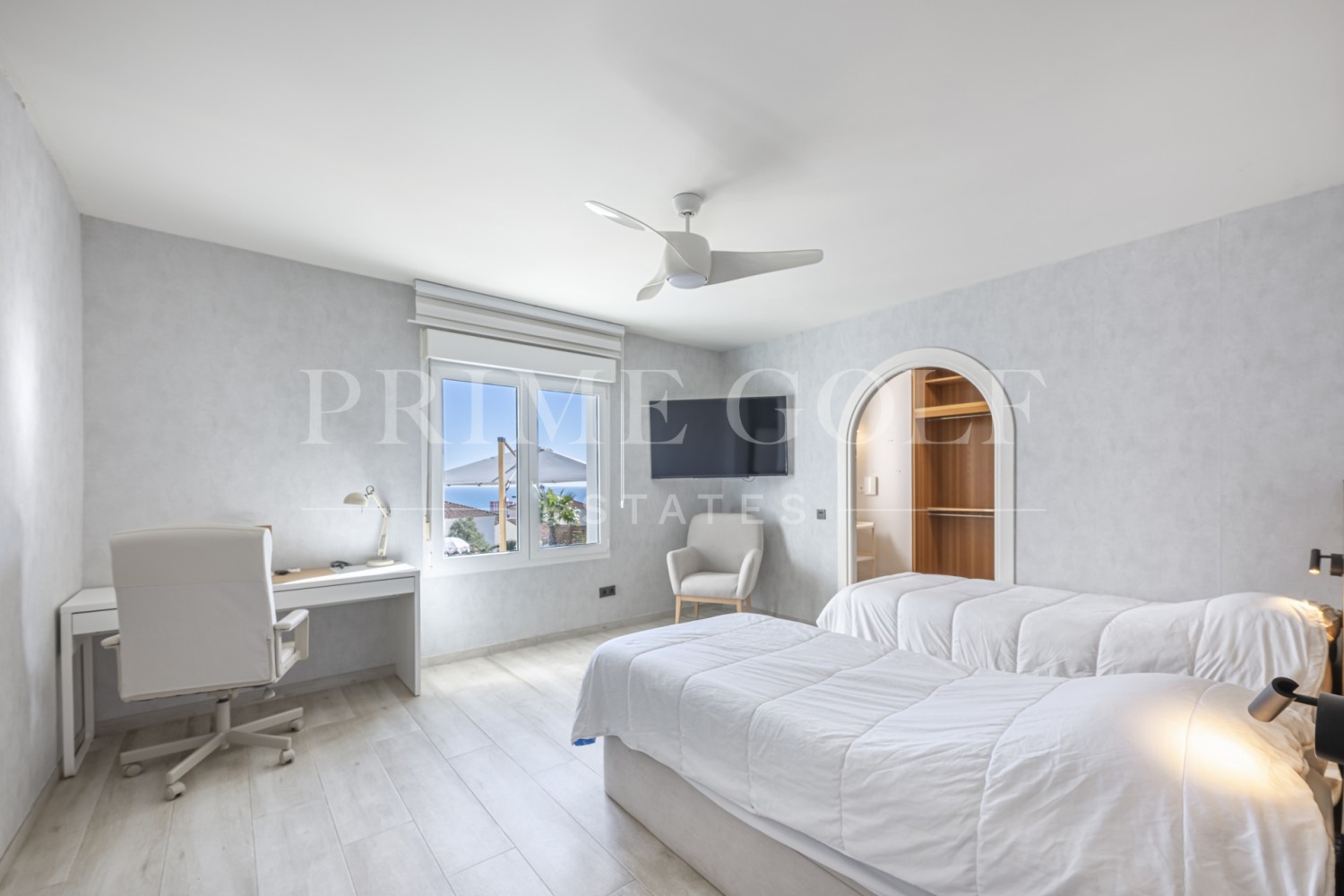 6 bed Villa For Sale in Manilva, Malaga - thumb 10