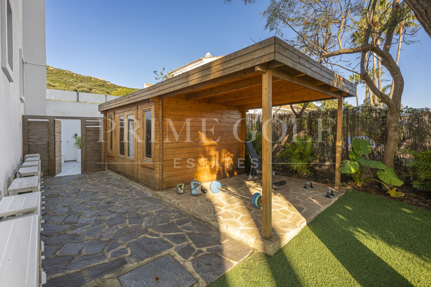 6 bed Villa For Sale in Manilva, Malaga - thumb 17