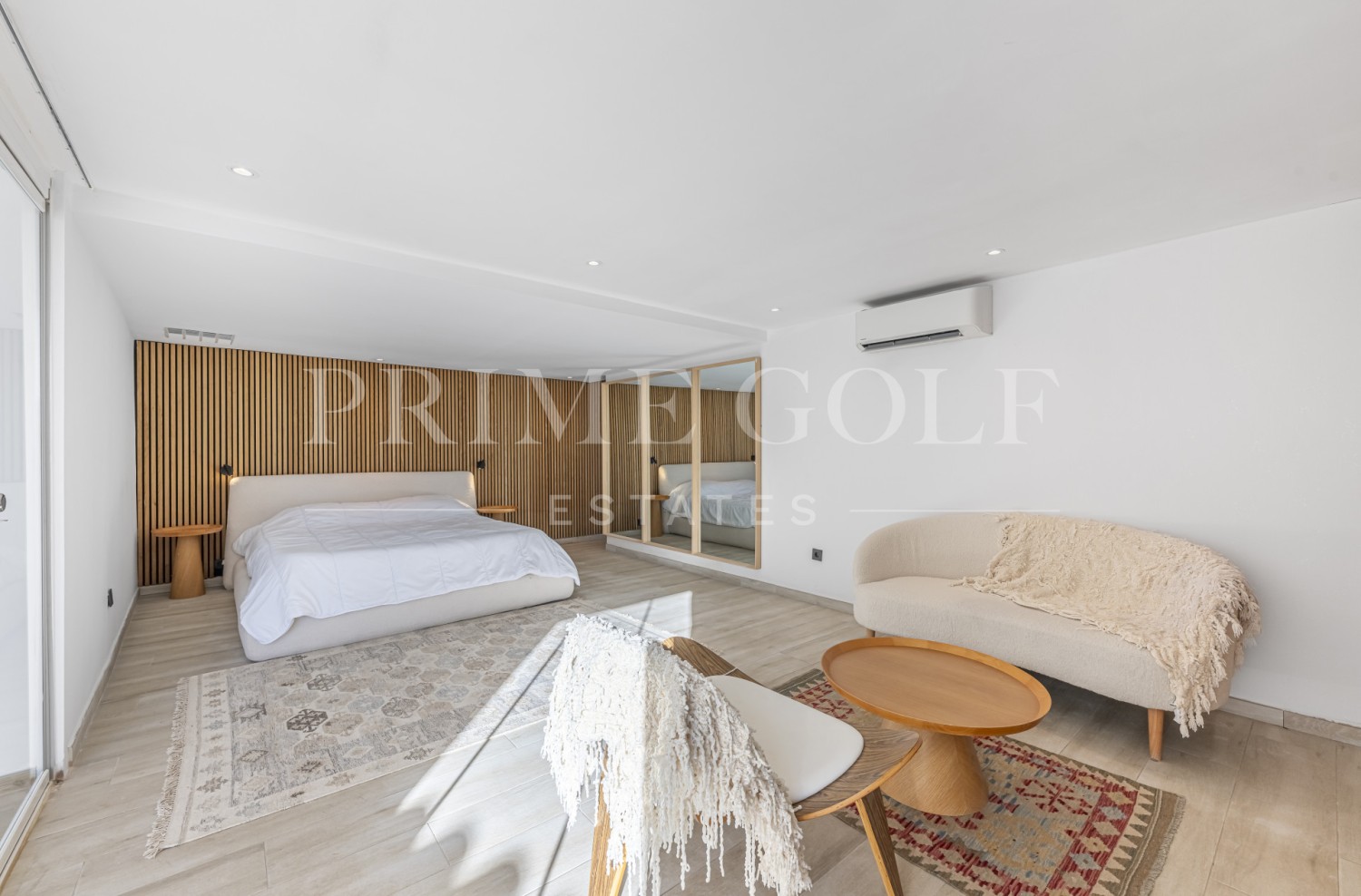 6 bed Villa For Sale in Manilva, Malaga - thumb 48