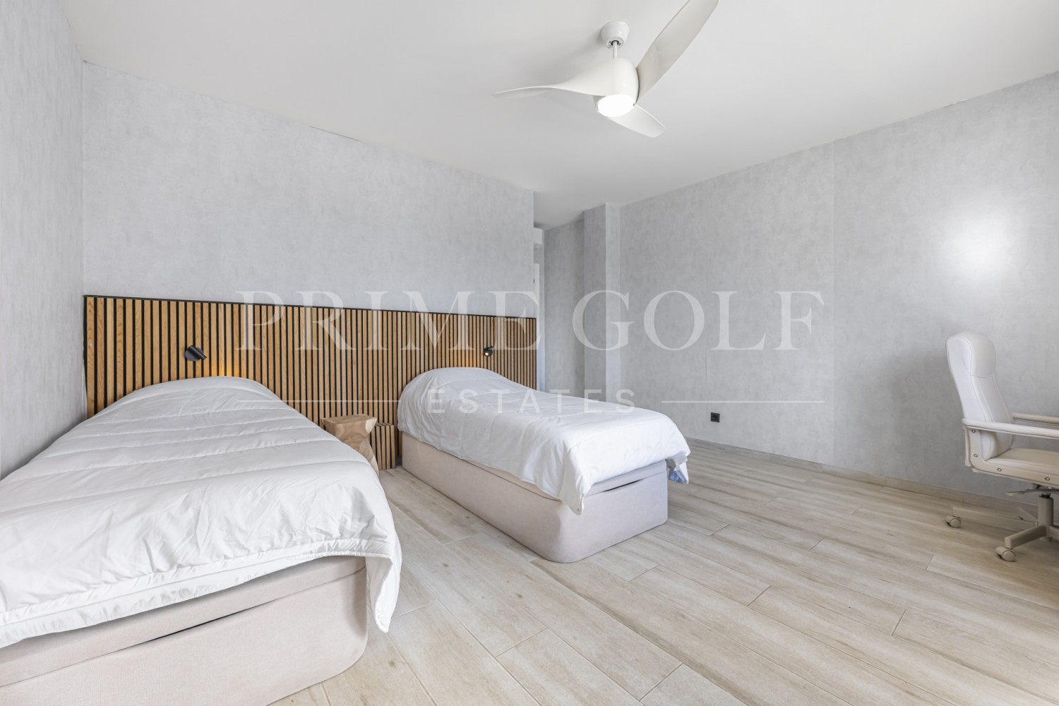 6 bed Villa For Sale in Manilva, Malaga - thumb 52