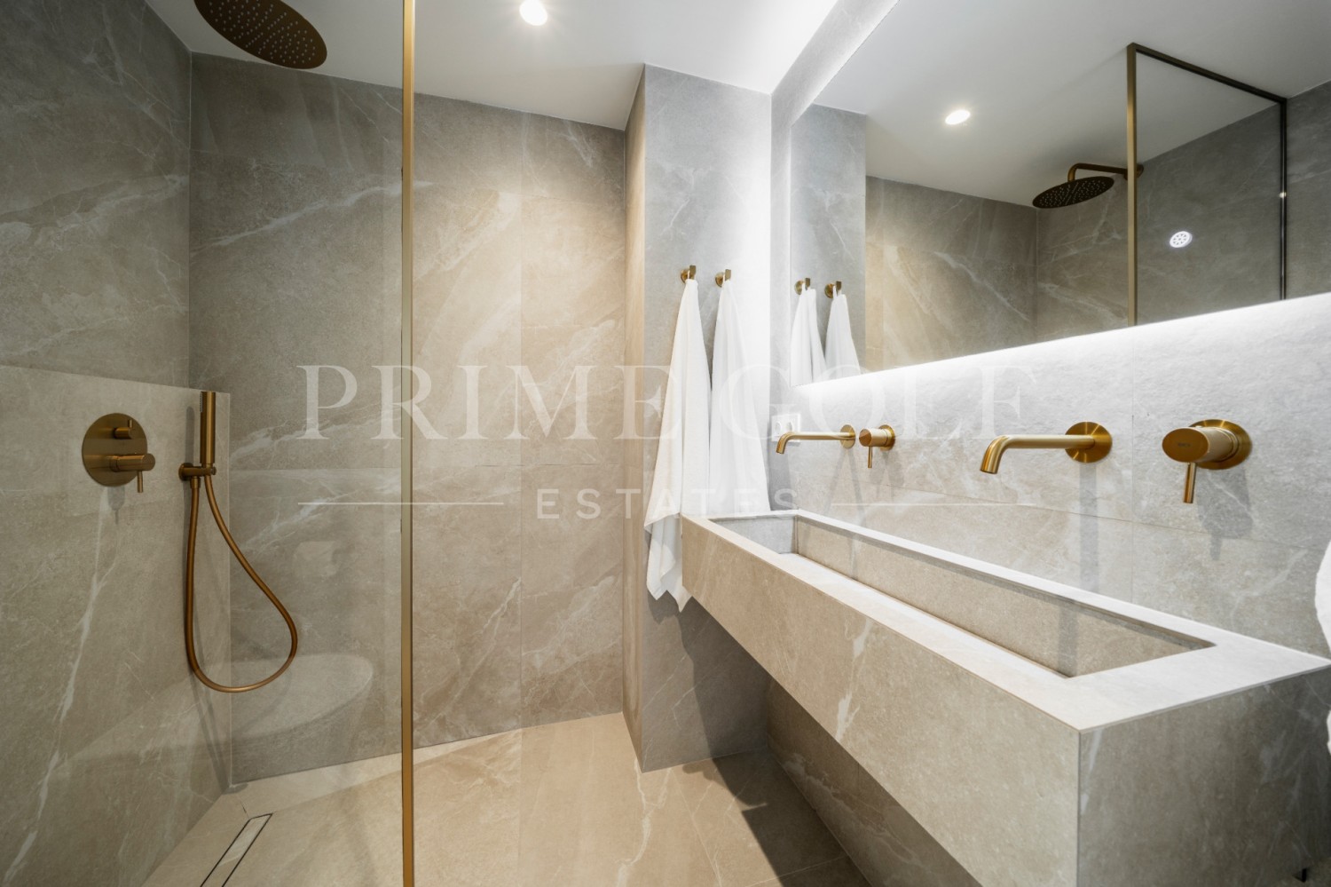 4 bed Townhouse For Sale in Nueva Andalucia, Malaga - thumb 36