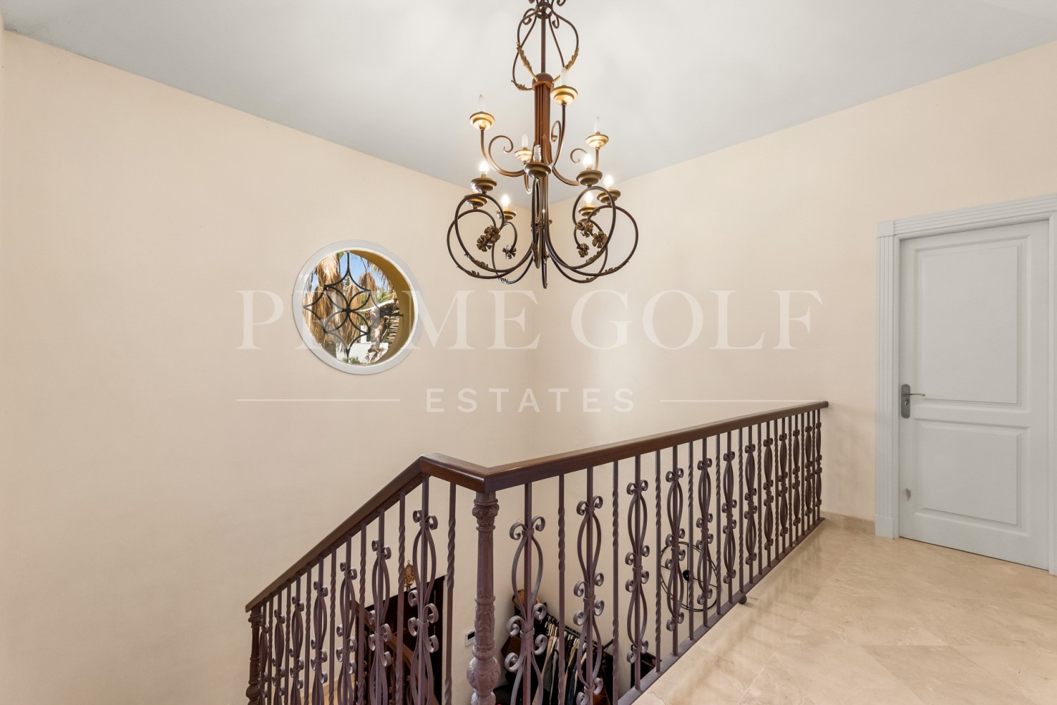 4 bed Villa For Sale in Nueva Andalucia, Malaga - thumb 12