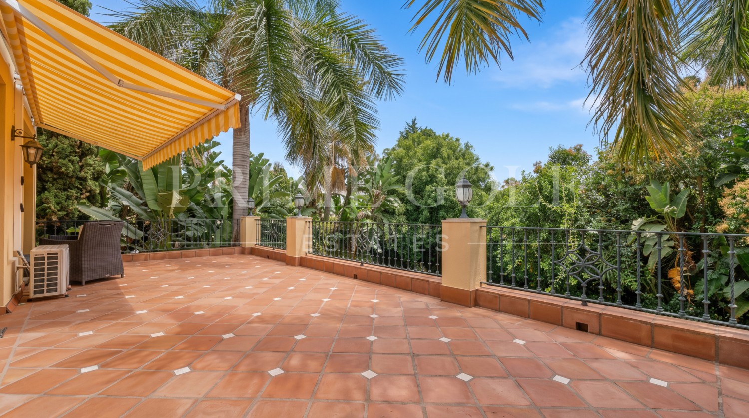 4 bed Villa For Sale in Nueva Andalucia, Malaga - thumb 32