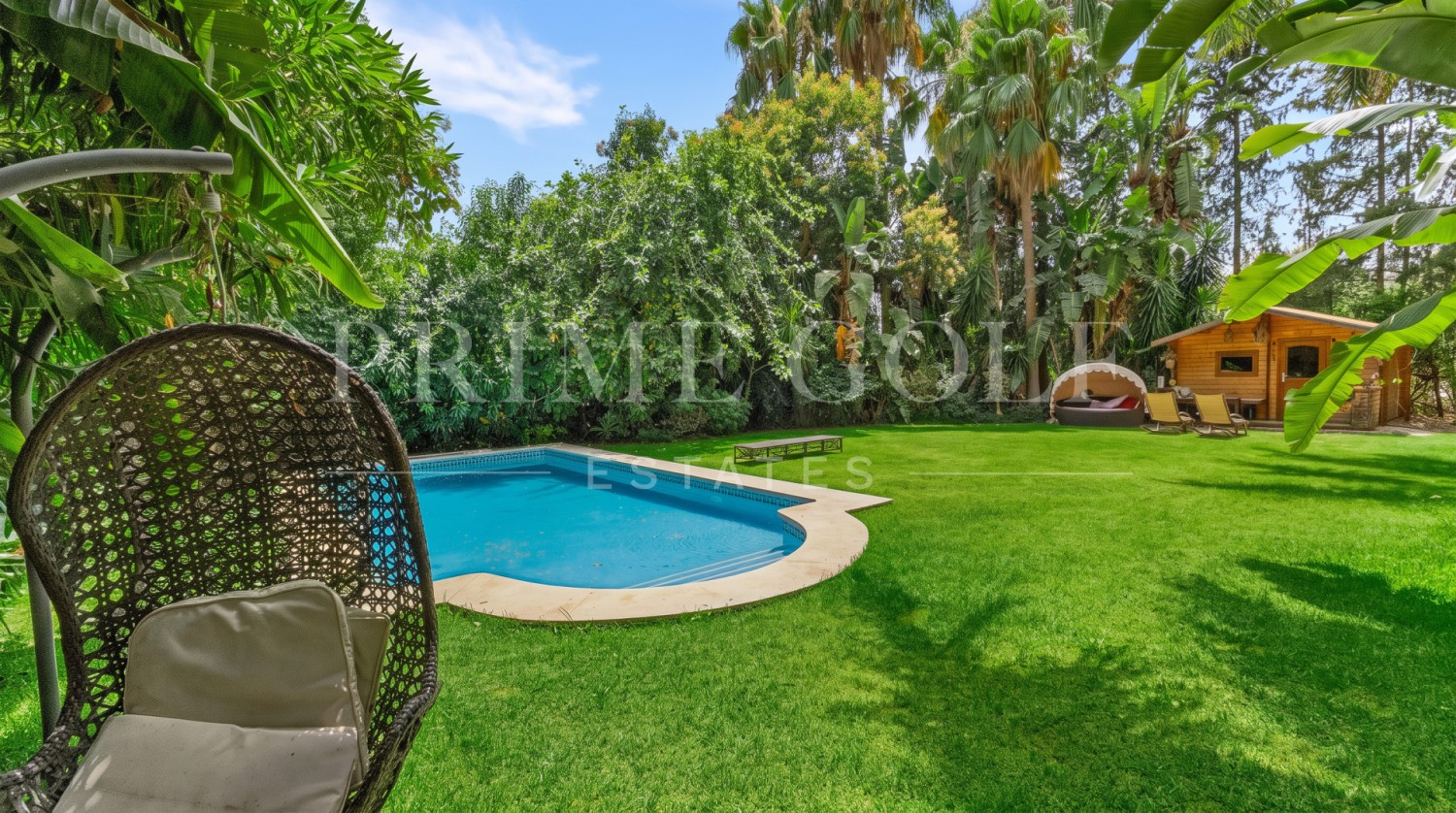 4 bed Villa For Sale in Nueva Andalucia, Malaga - thumb 36