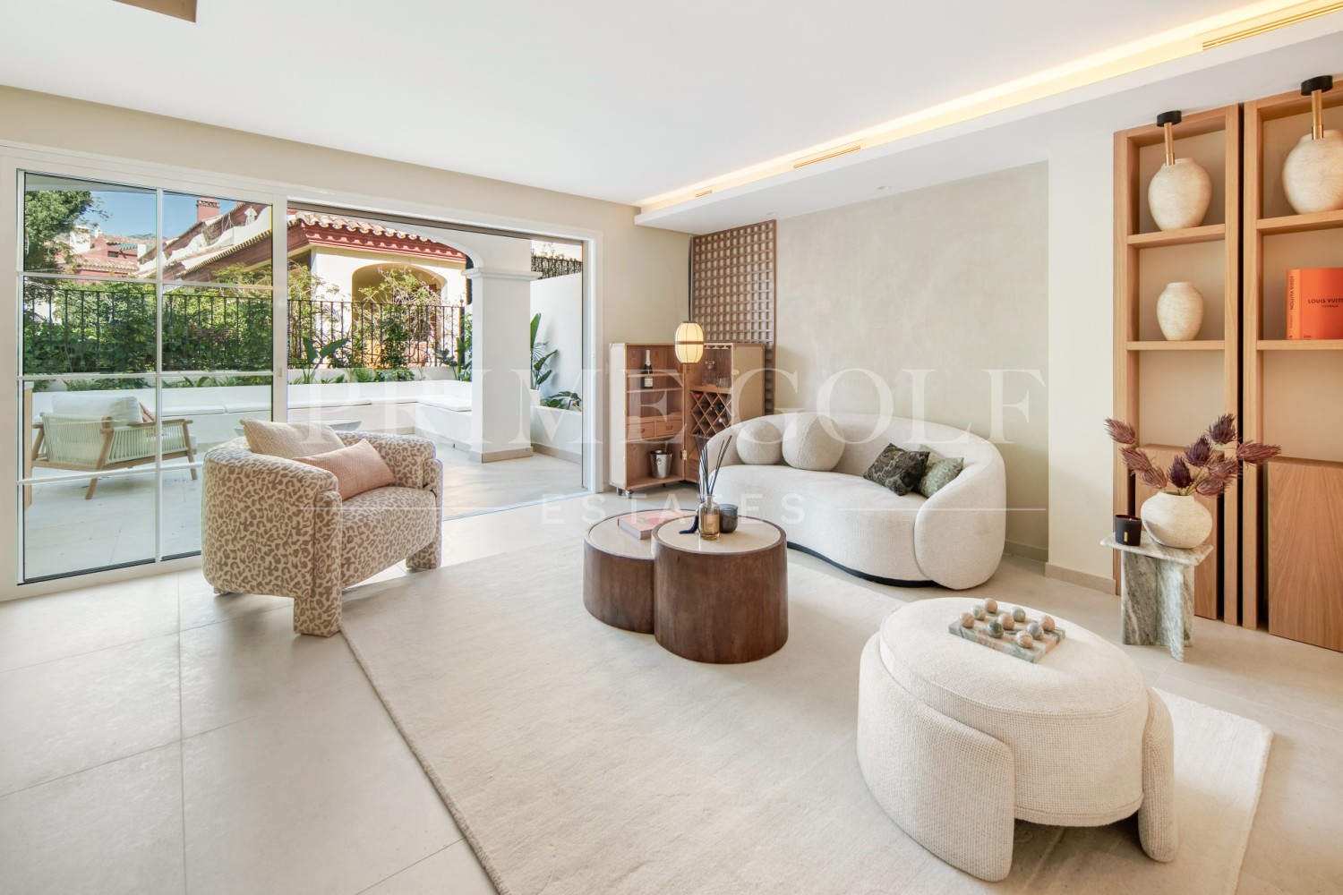 3 bed Townhouse For Sale in Marbella Golden Mile, Malaga - thumb 1