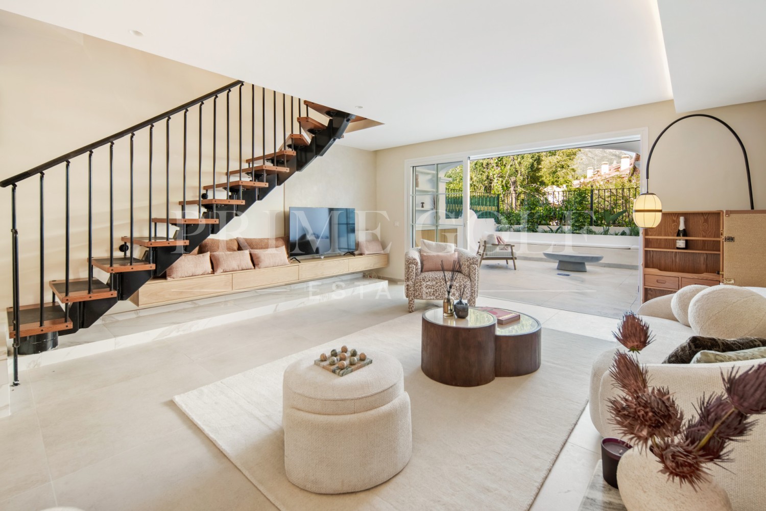 3 bed Townhouse For Sale in Marbella Golden Mile, Malaga - thumb 5