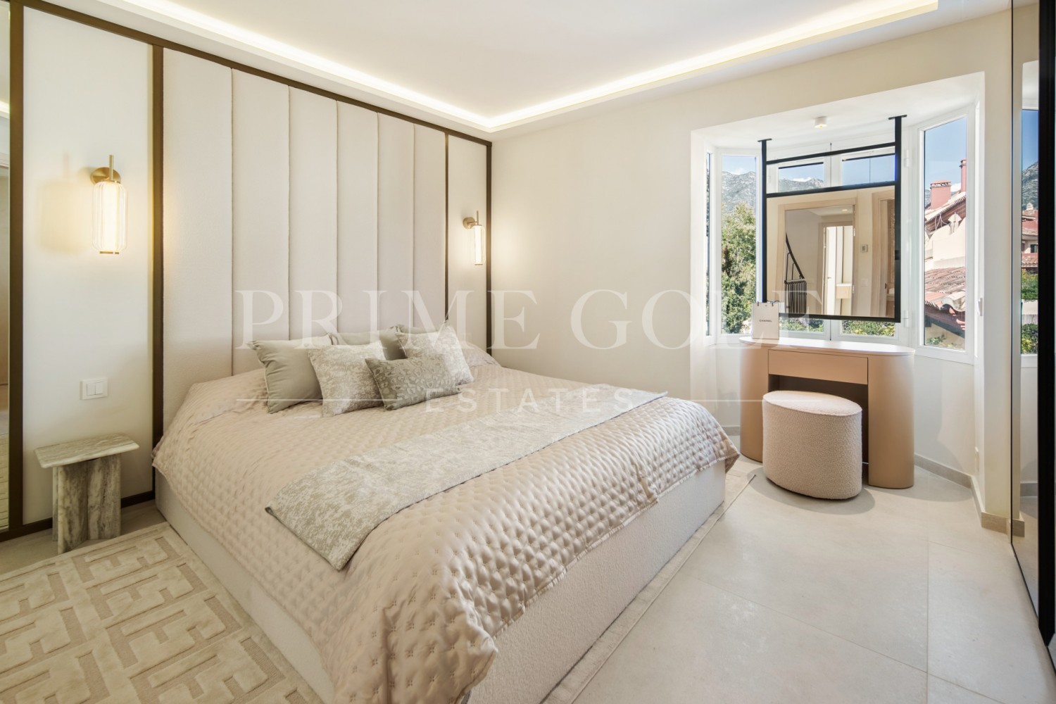 3 bed Townhouse For Sale in Marbella Golden Mile, Malaga - thumb 10