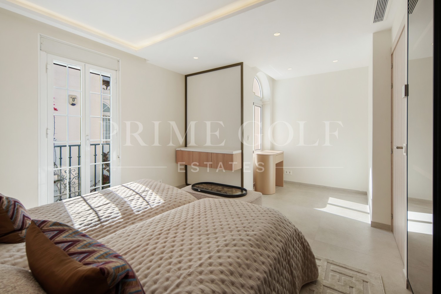 3 bed Townhouse For Sale in Marbella Golden Mile, Malaga - thumb 19