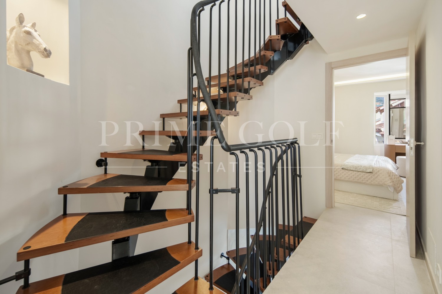 3 bed Townhouse For Sale in Marbella Golden Mile, Malaga - thumb 21