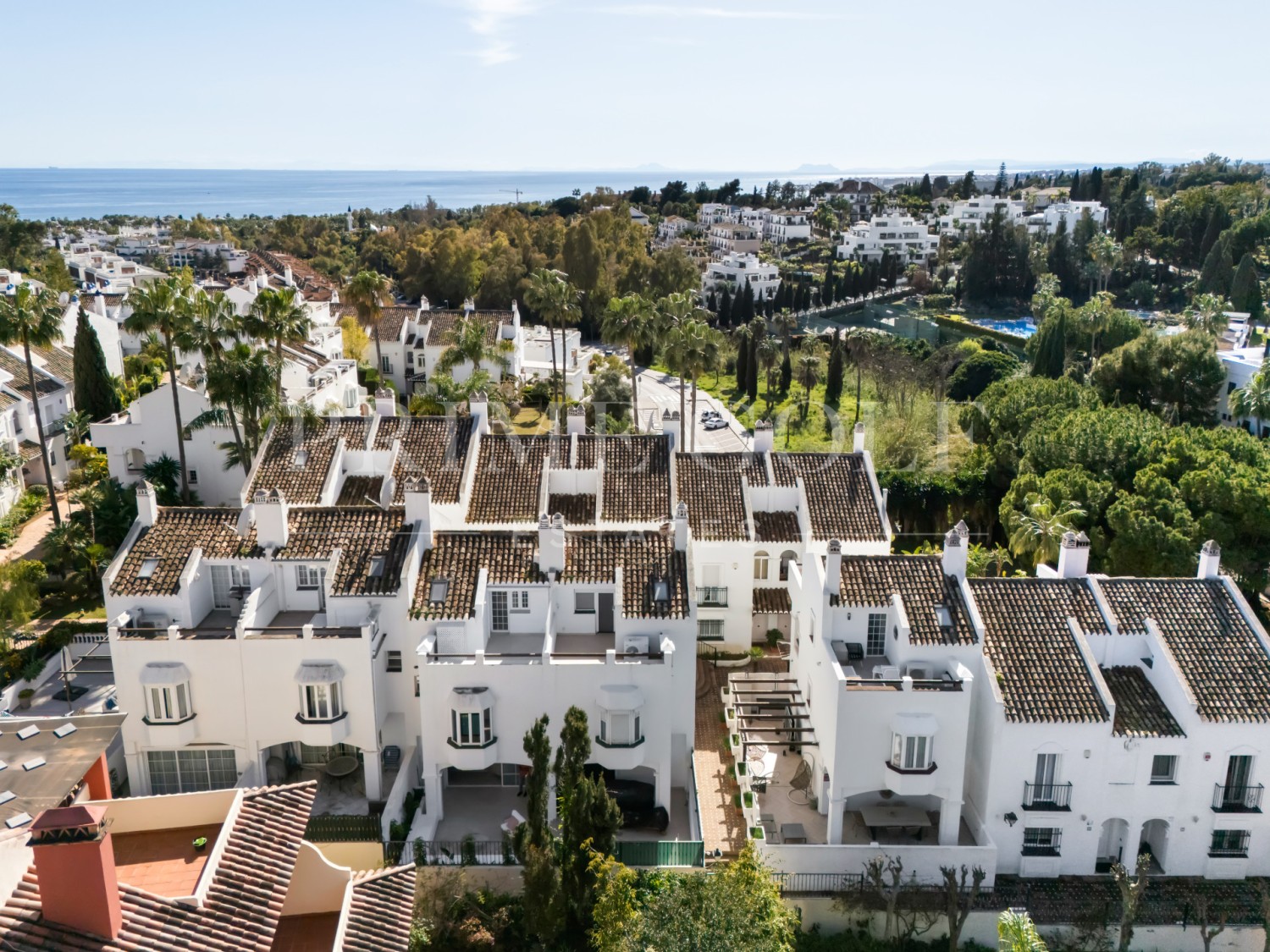 3 bed Townhouse For Sale in Marbella Golden Mile, Malaga - thumb 24
