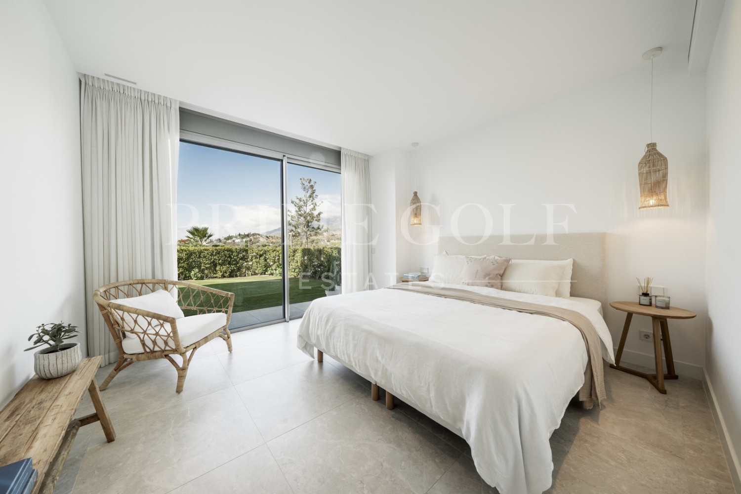 4 bed Apartment For Sale in Marbella, Malaga - thumb 16
