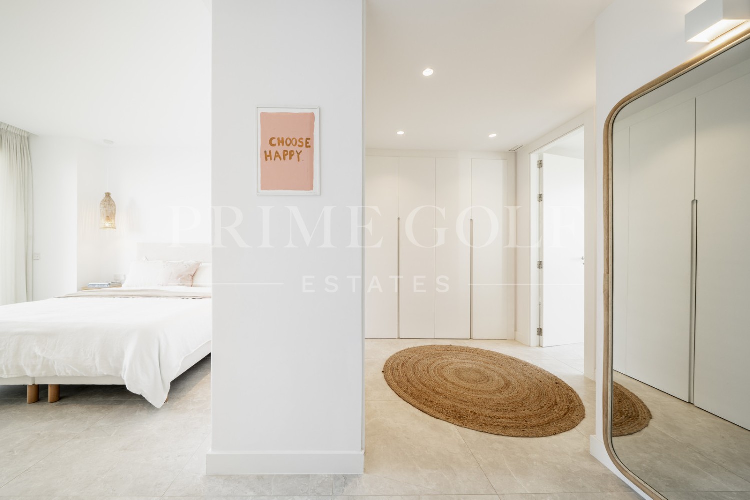 4 bed Apartment For Sale in Marbella, Malaga - thumb 23
