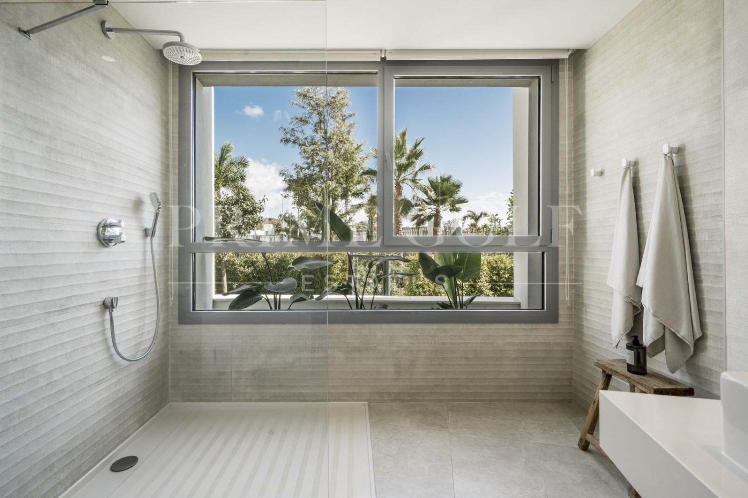 4 bed Apartment For Sale in Marbella, Malaga - thumb 33