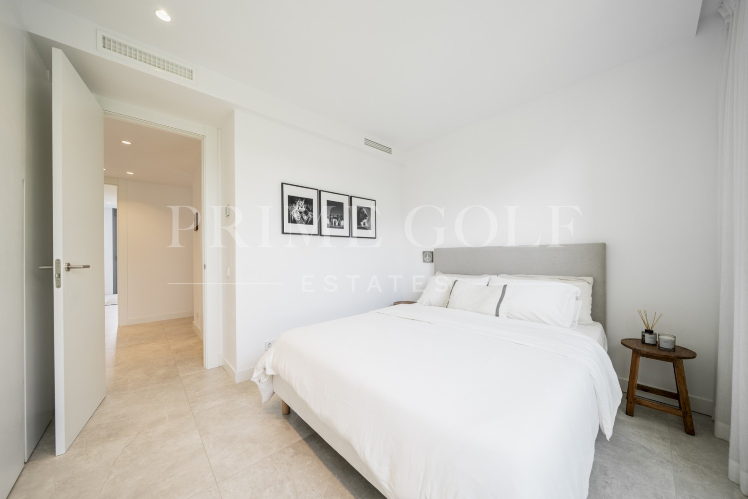 4 bed Apartment For Sale in Marbella, Malaga - thumb 19