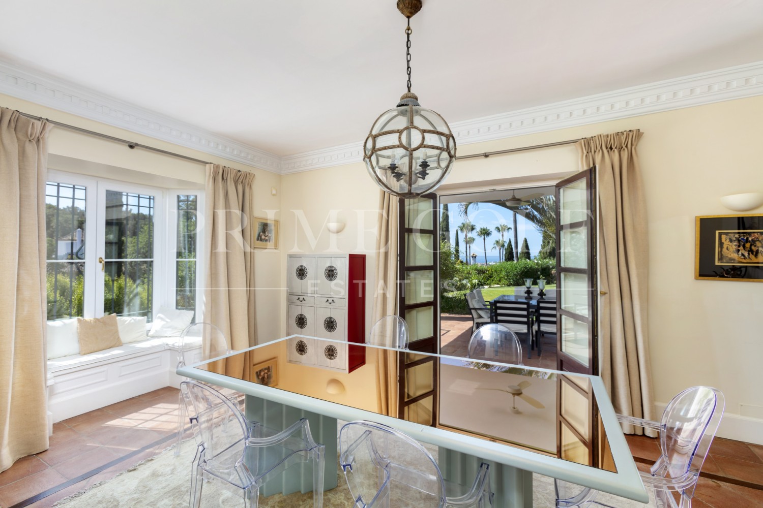 5 bed Villa For Sale in Benahavis, Malaga - thumb 6