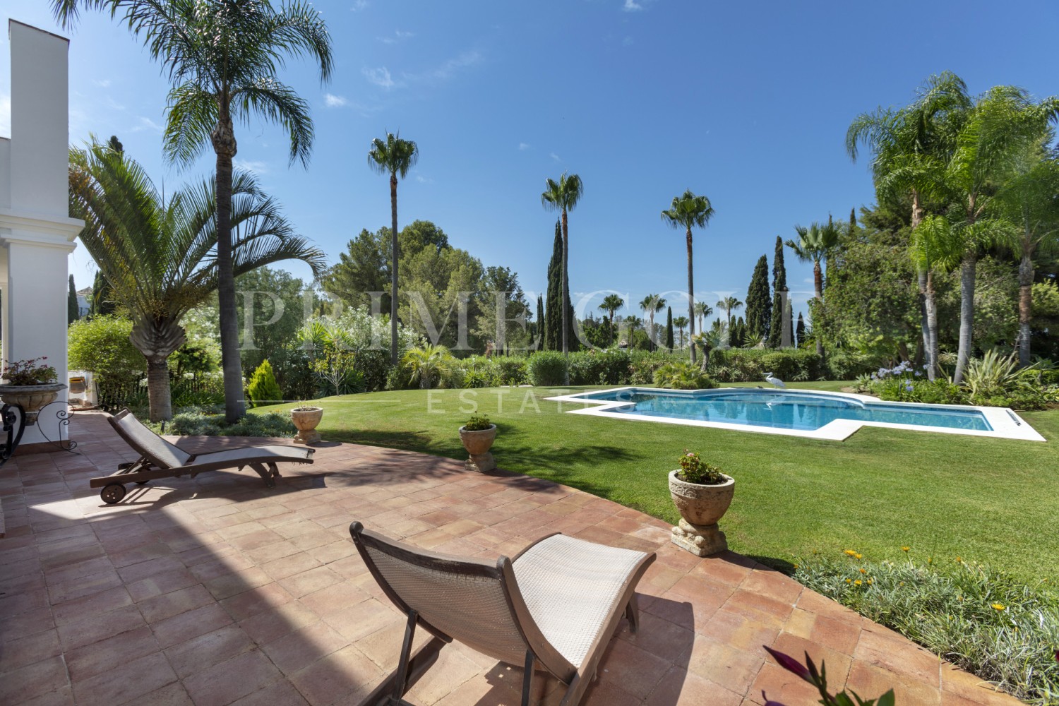 5 bed Villa For Sale in Benahavis, Malaga - thumb 11