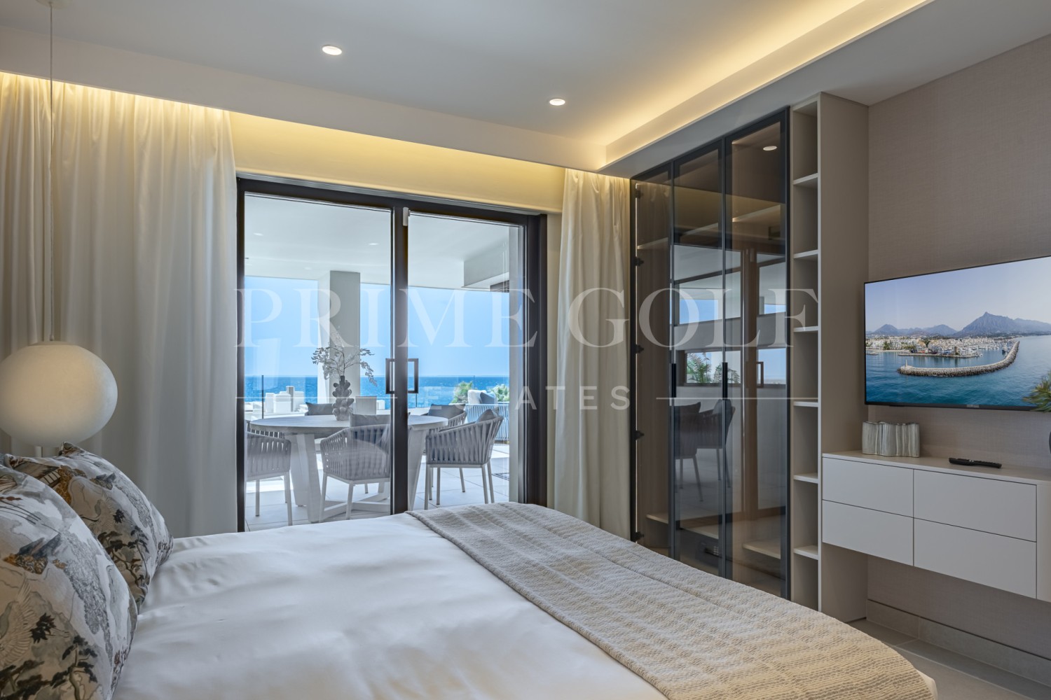 2 bed Apartment For Sale in Estepona, Malaga - thumb 9
