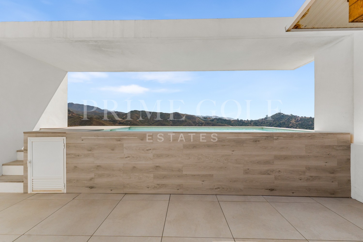 3 bed Penthouse For Sale in Ojen, Malaga - thumb 27