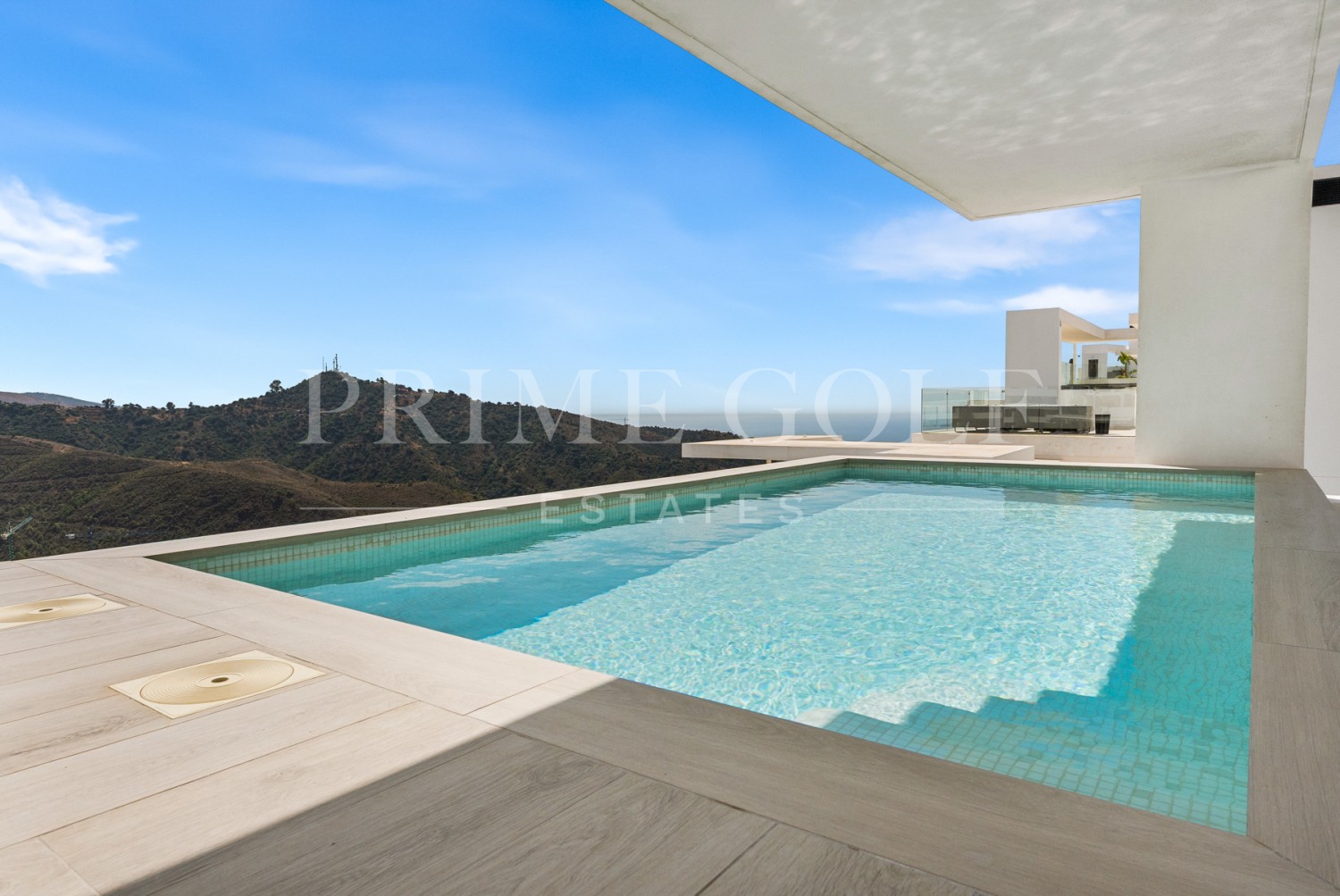 3 bed Penthouse For Sale in Ojen, Malaga - thumb 34