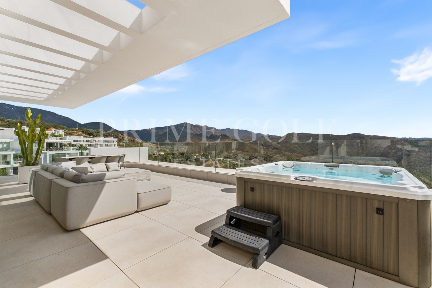 3 bed Penthouse For Sale in Ojen, Malaga - thumb 35