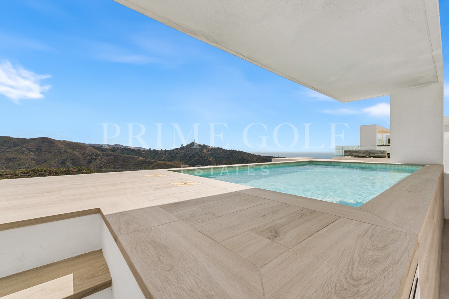 3 bed Penthouse For Sale in Ojen, Malaga - thumb 46