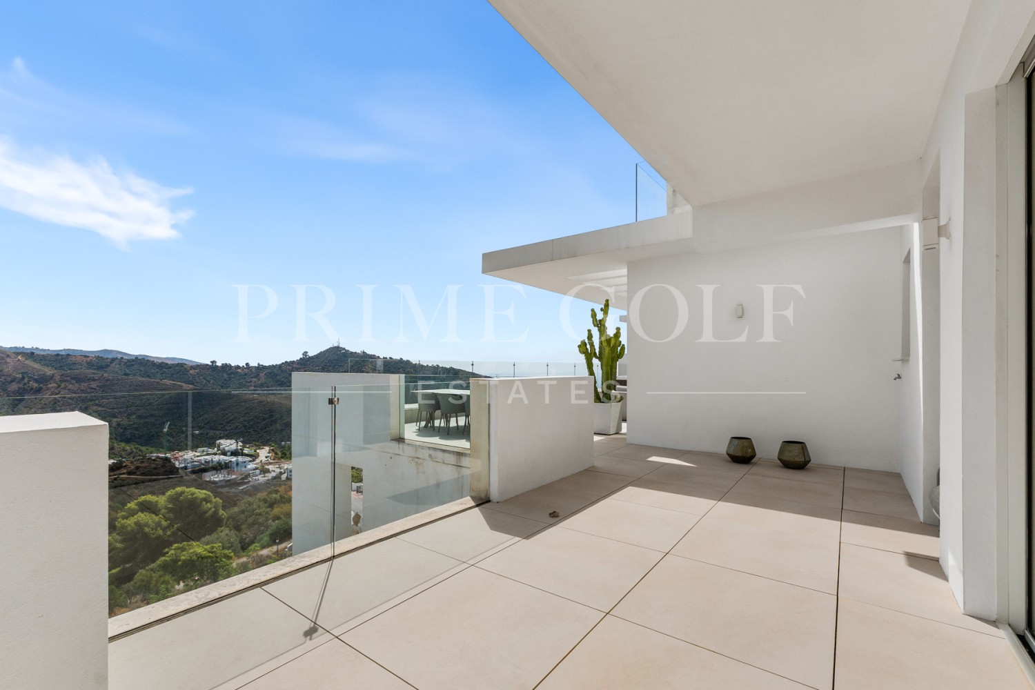 3 bed Penthouse For Sale in Ojen, Malaga - thumb 47
