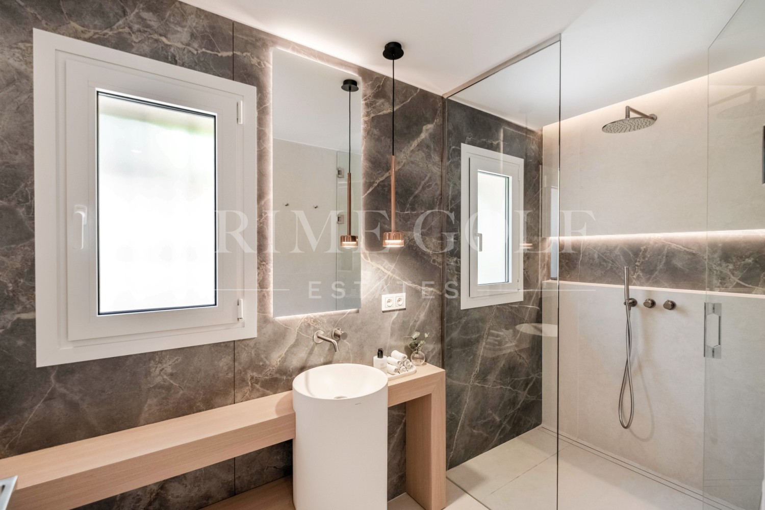4 bed Townhouse For Sale in Benahavis, Malaga - thumb 18
