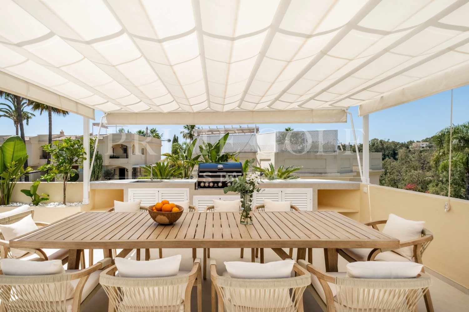 4 bed Villa For Sale in Benahavis, Malaga - thumb 37