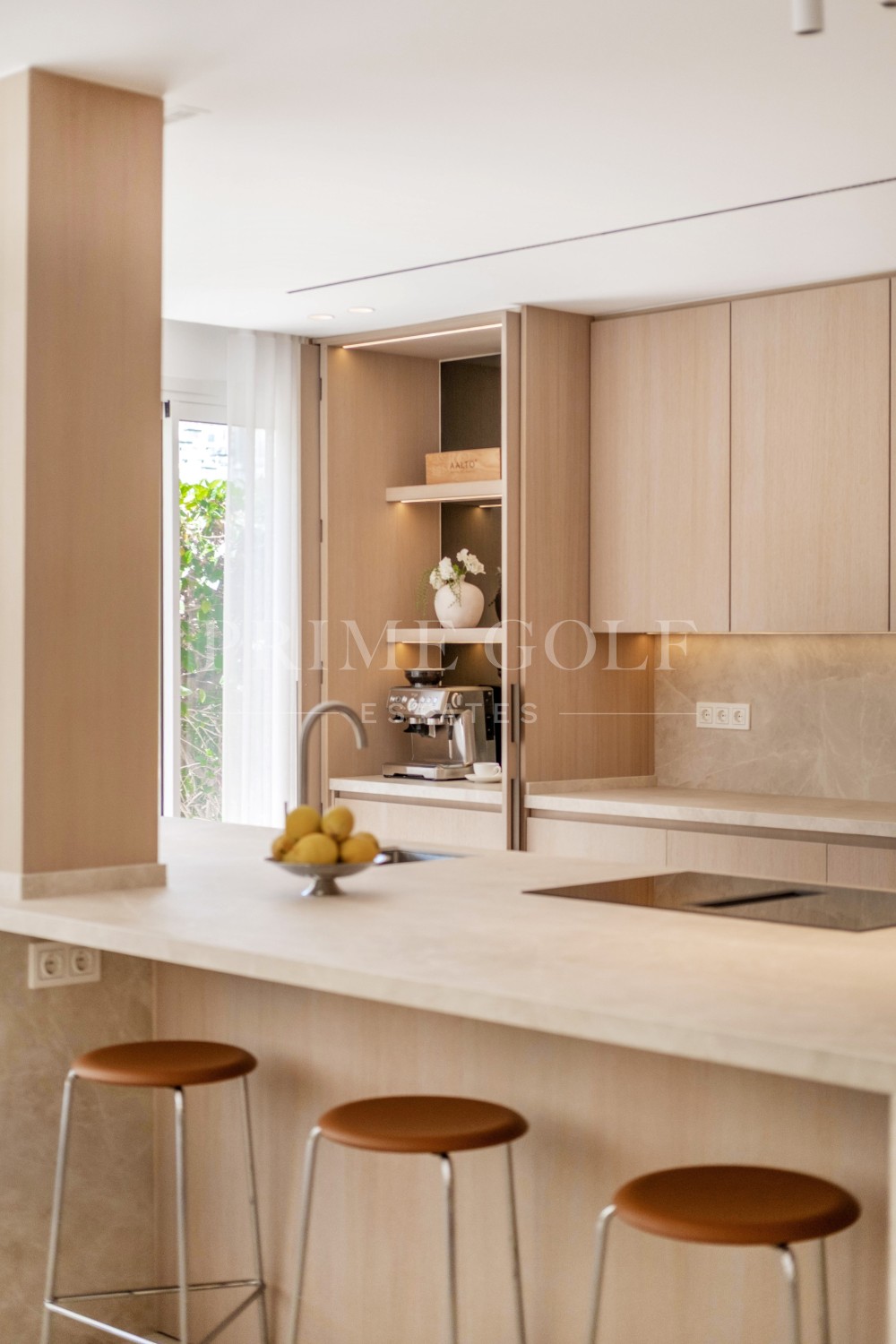 4 bed Villa For Sale in Benahavis, Malaga - thumb 42