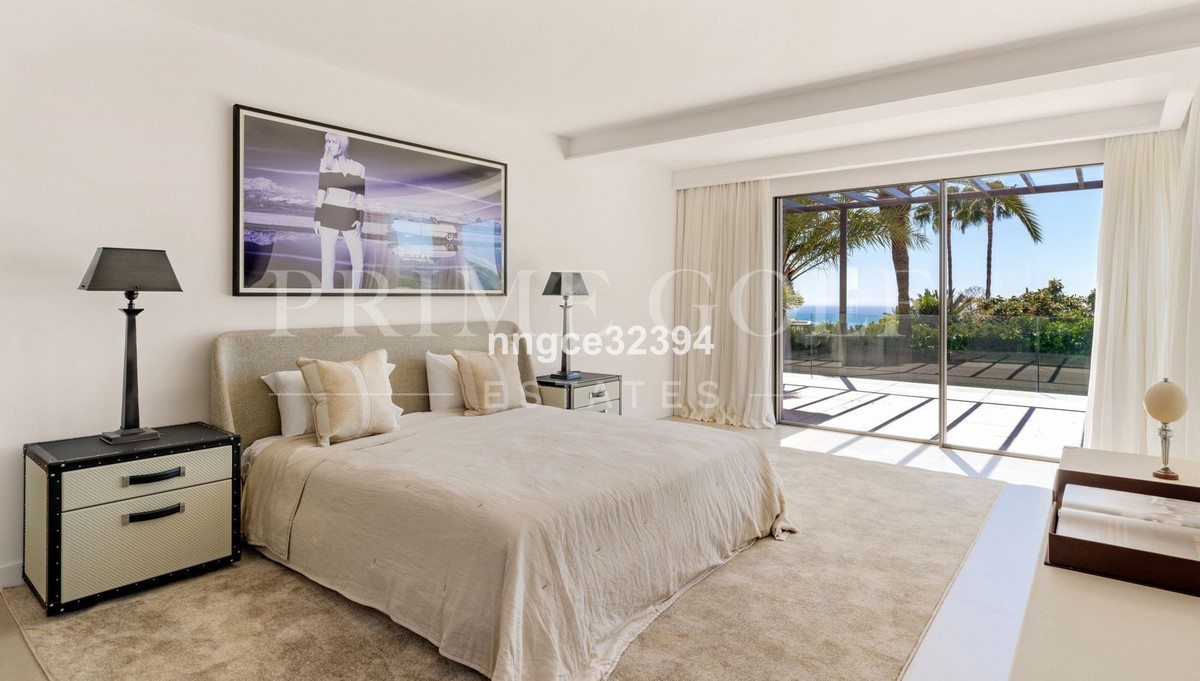 5 bed Villa For Sale in Marbella Golden Mile, Malaga - thumb 9