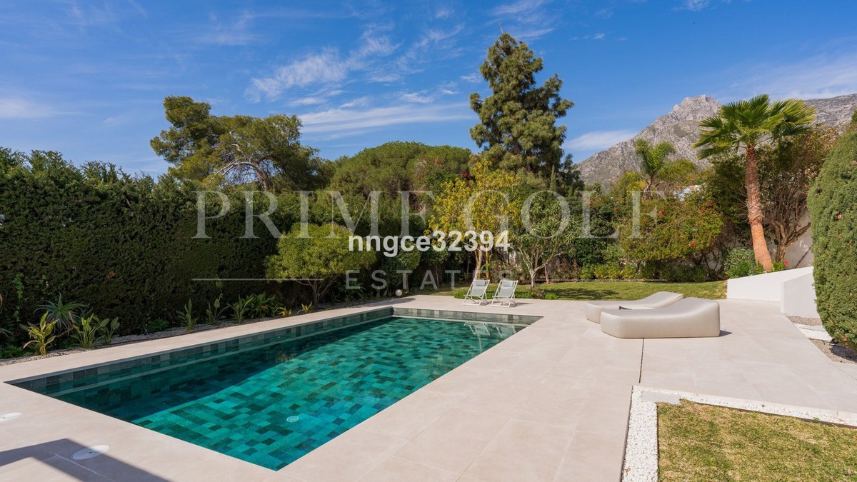 5 bed Villa For Sale in Marbella Golden Mile, Malaga - thumb 29