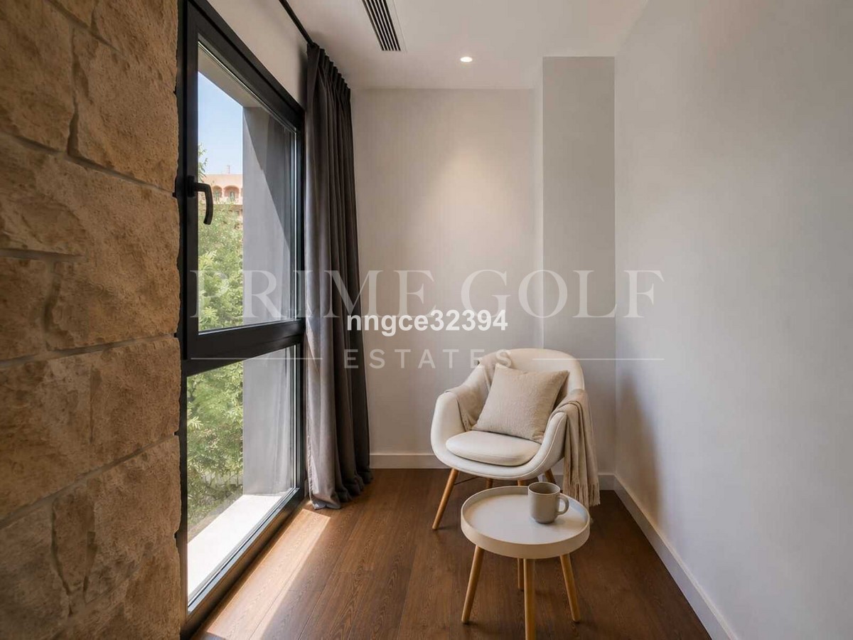 5 bed Villa For Sale in Estepona, Malaga - thumb 18