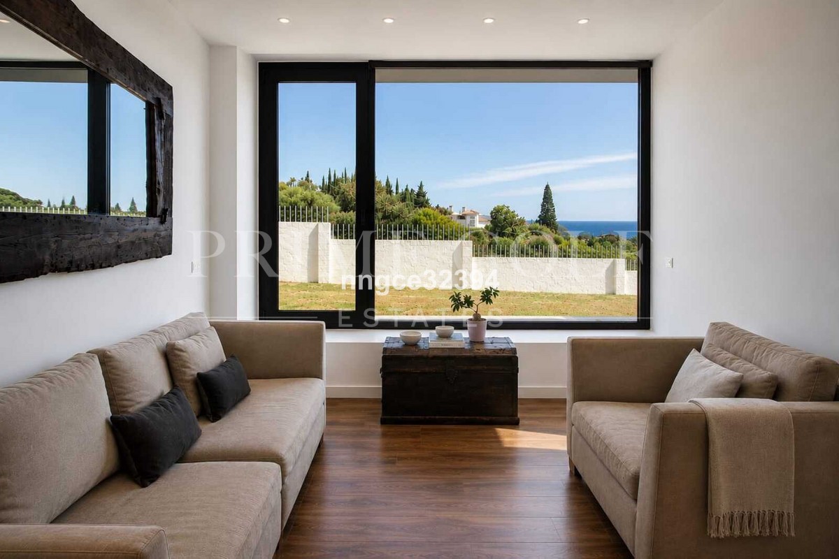 5 bed Villa For Sale in Estepona, Malaga - thumb 27