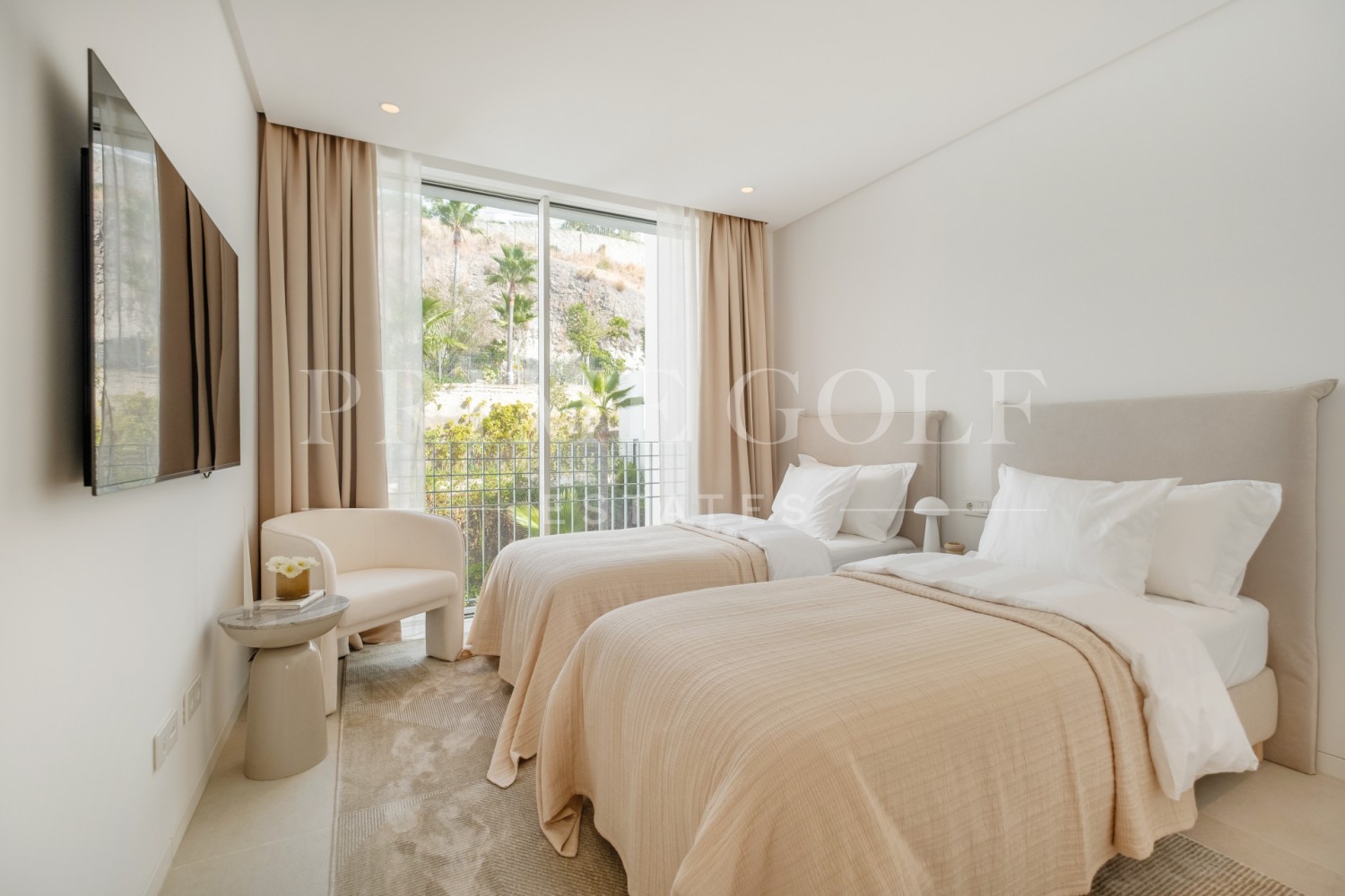 3 bed Penthouse For Sale in Ojen, Malaga - thumb 13