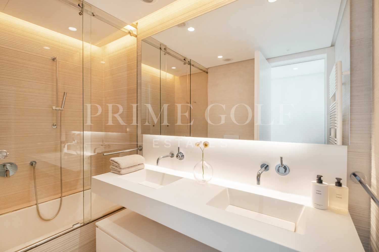 3 bed Penthouse For Sale in Ojen, Malaga - thumb 14