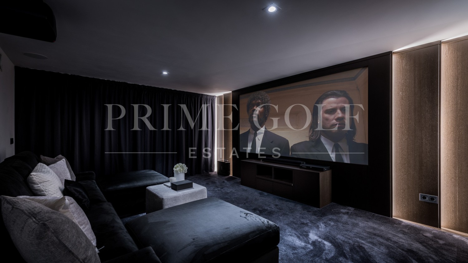 6 bed Villa For Sale in Nueva Andalucia, Malaga - thumb 24