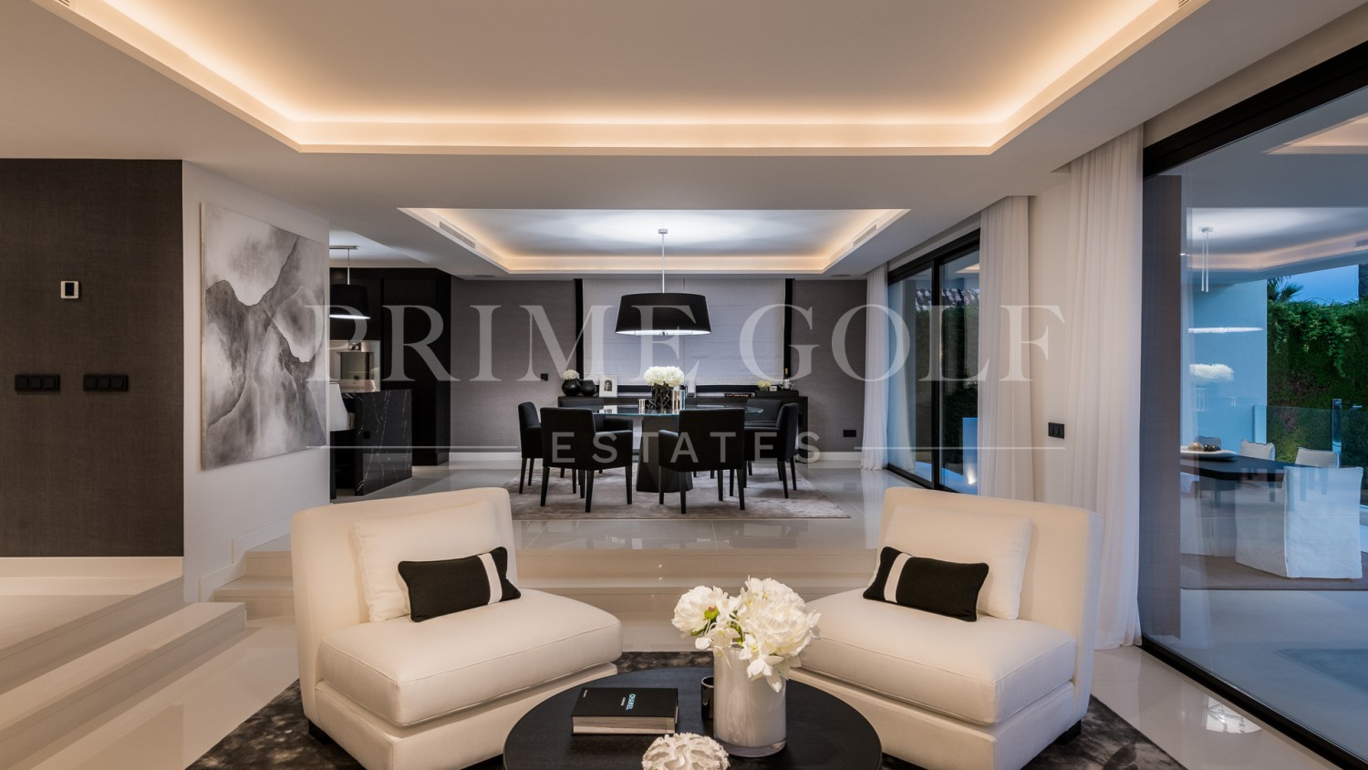 6 bed Villa For Sale in Nueva Andalucia, Malaga - thumb 53
