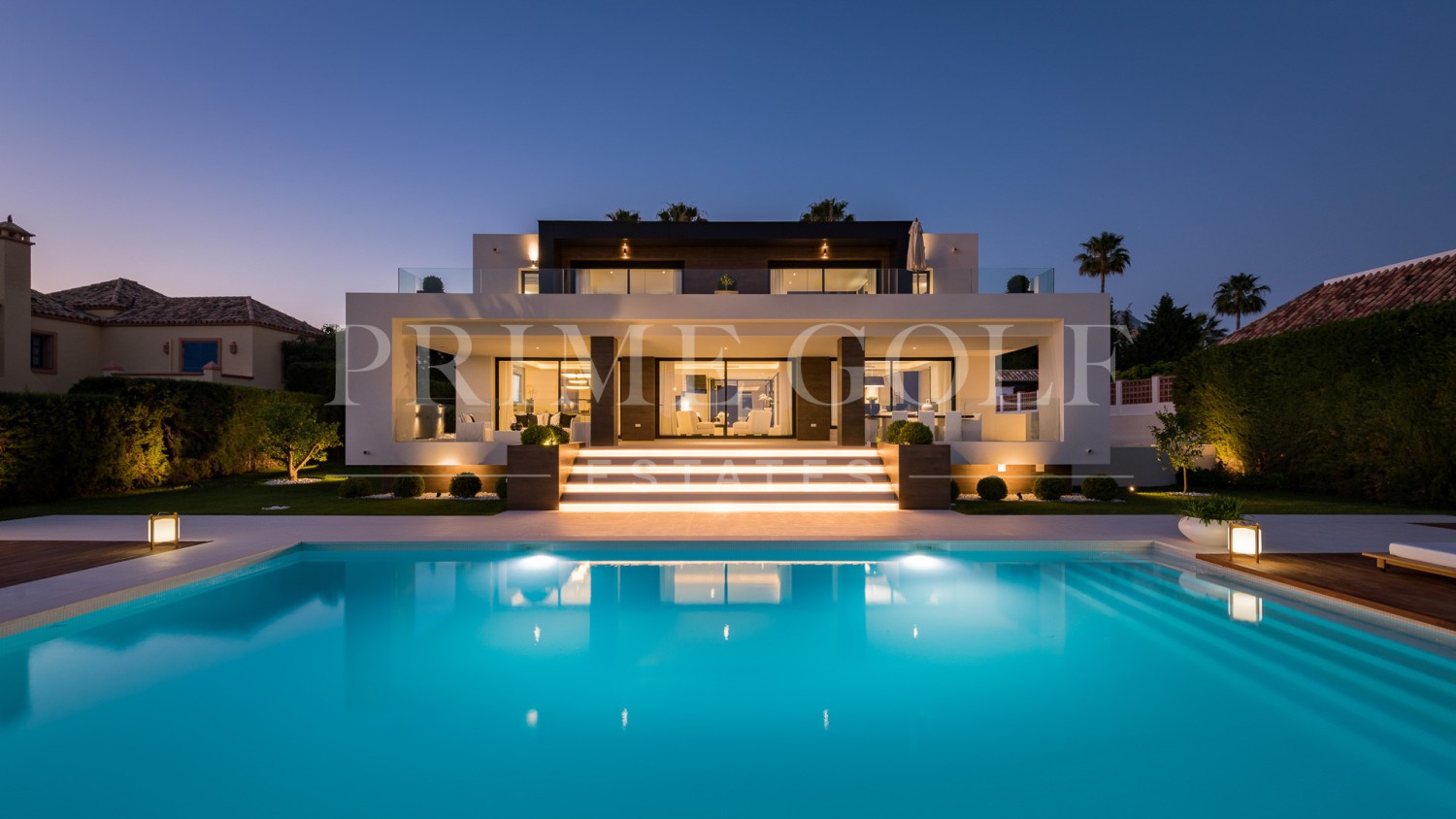 6 bed Villa For Sale in Nueva Andalucia, Malaga - thumb 60