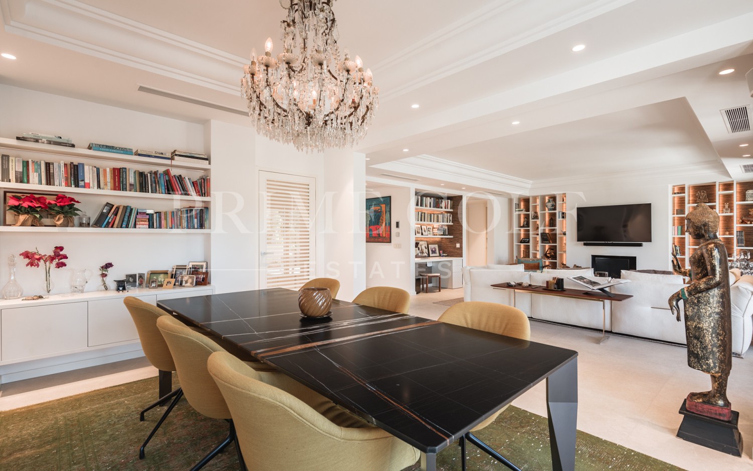 3 bed Penthouse For Sale in Nueva Andalucia, Malaga - thumb 10