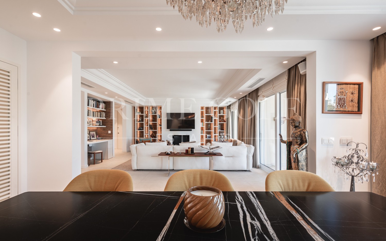 3 bed Penthouse For Sale in Nueva Andalucia, Malaga - thumb 12