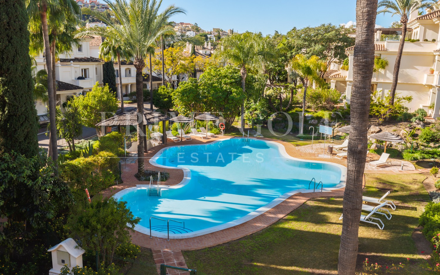 3 bed Penthouse For Sale in Nueva Andalucia, Malaga - thumb 34