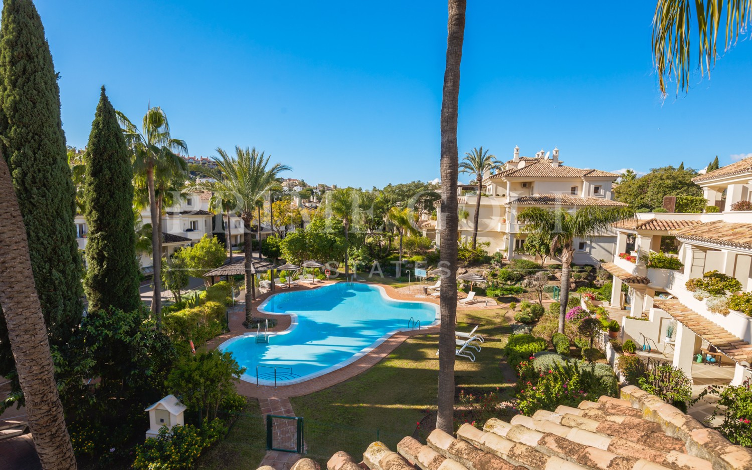 3 bed Penthouse For Sale in Nueva Andalucia, Malaga - thumb 35