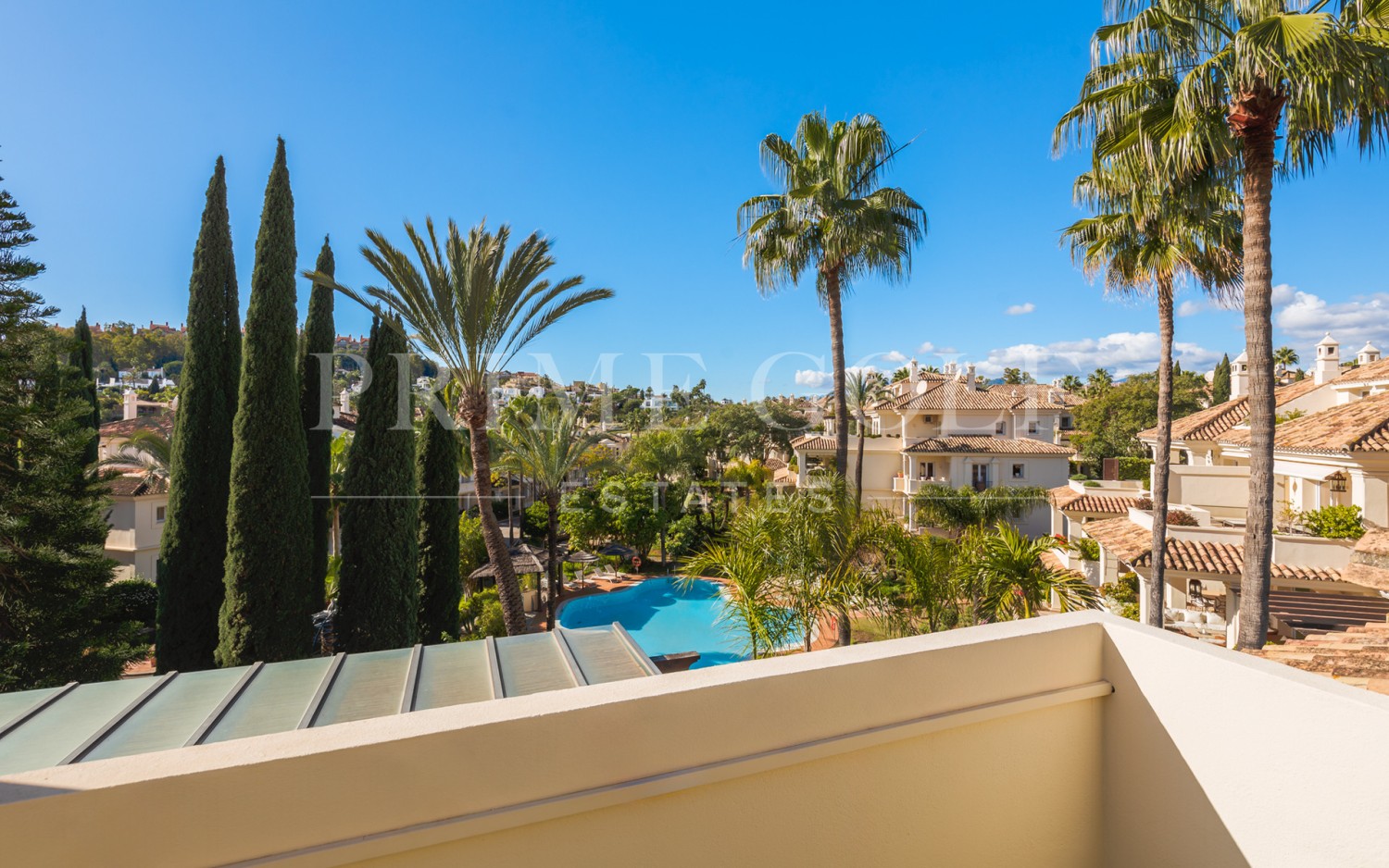 3 bed Penthouse For Sale in Nueva Andalucia, Malaga - thumb 43
