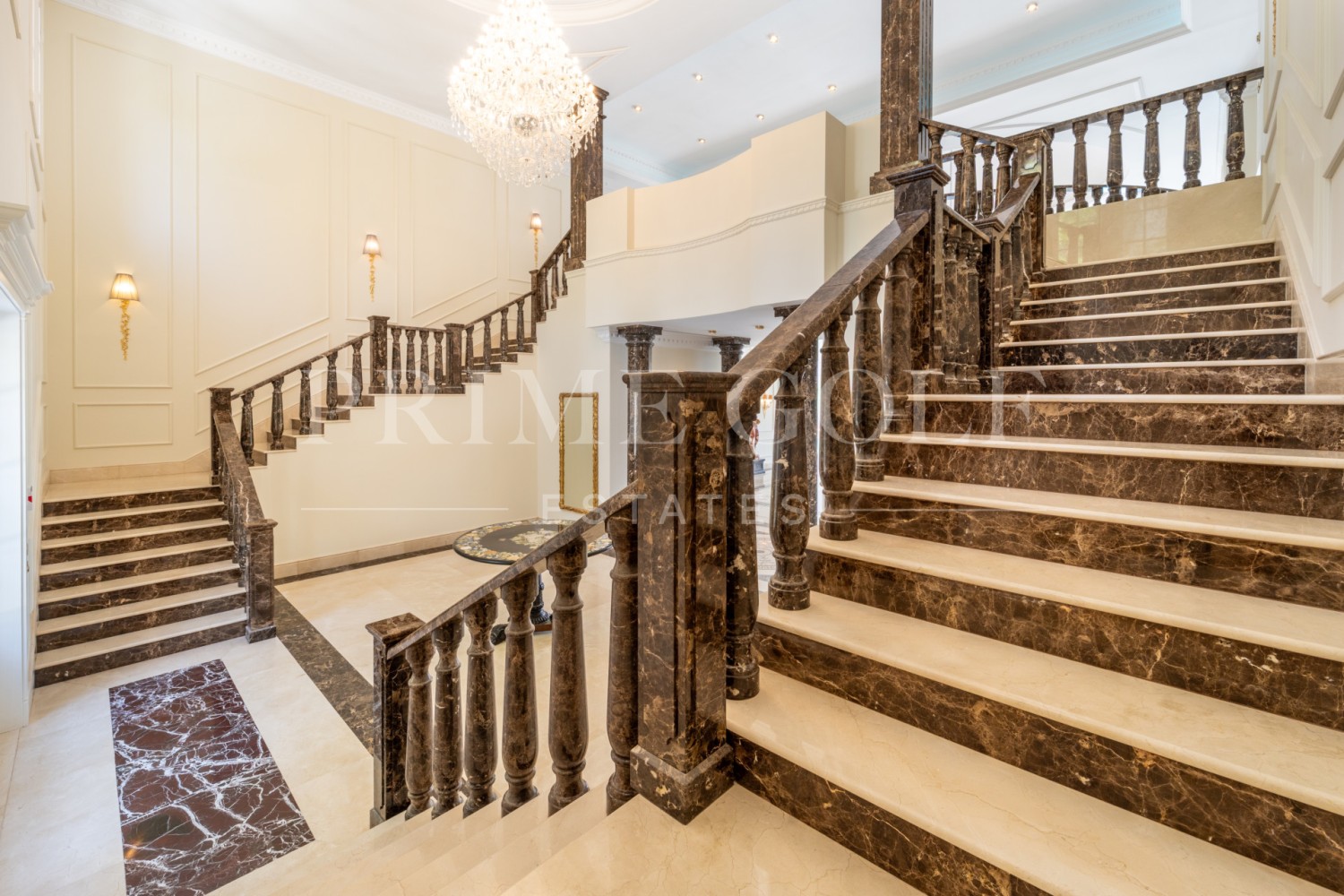 10 bed Villa For Sale in Marbella Golden Mile, Malaga - thumb 10