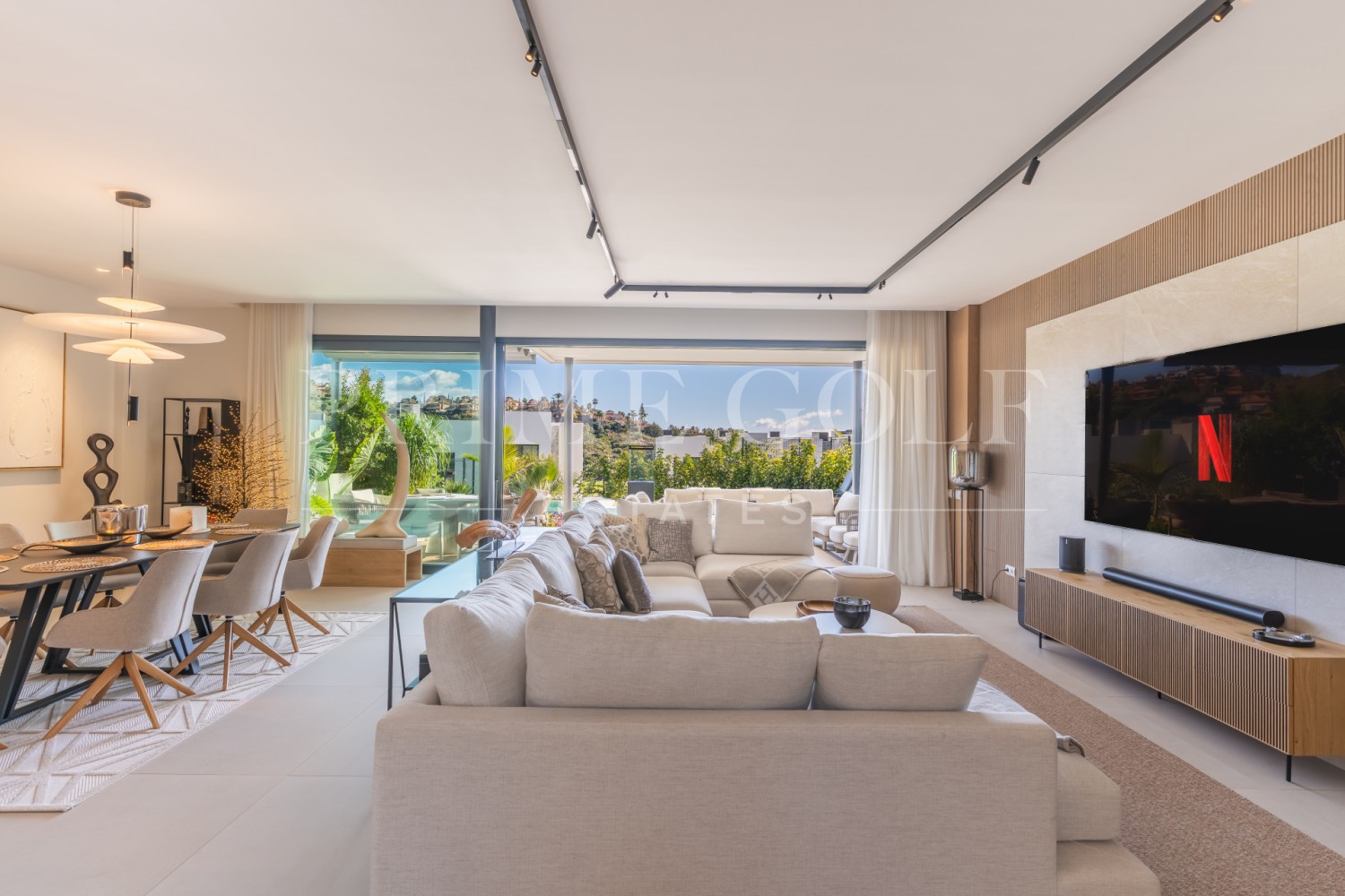 4 bed Townhouse For Sale in Marbella East, Malaga - thumb 4