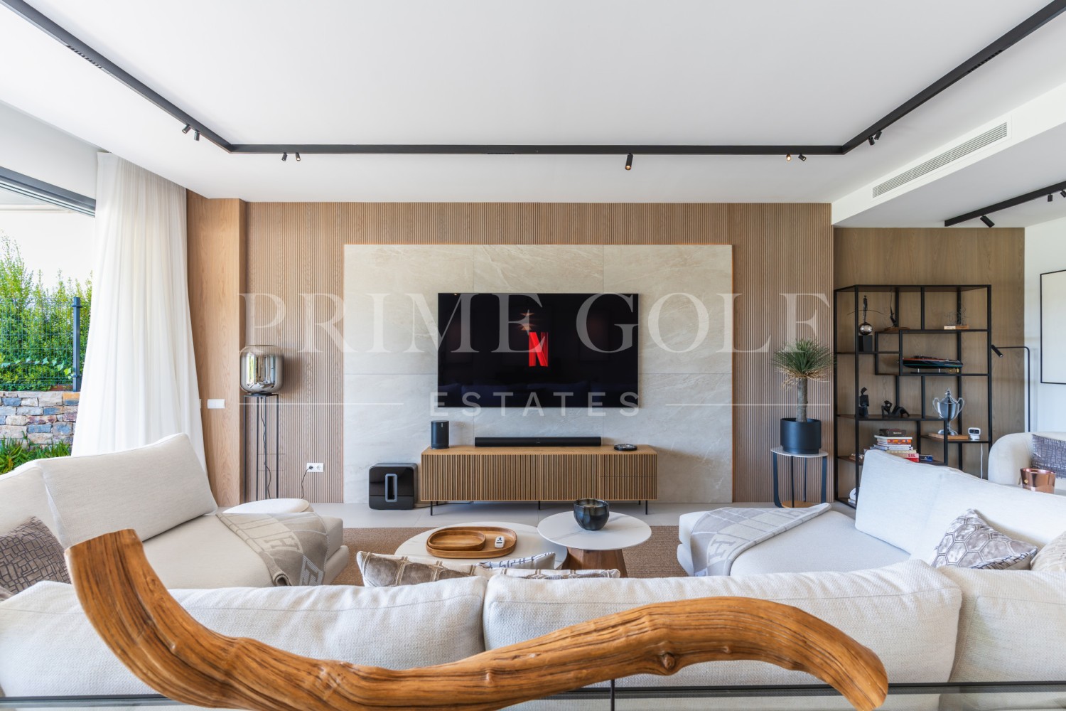 4 bed Townhouse For Sale in Marbella East, Malaga - thumb 7