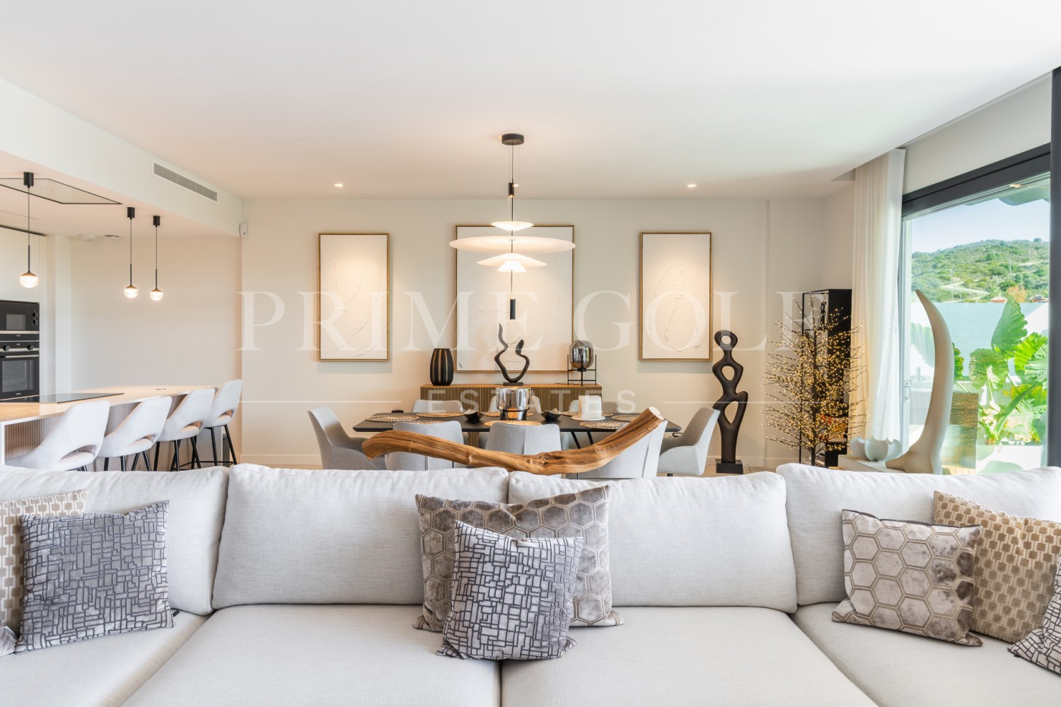 4 bed Townhouse For Sale in Marbella East, Malaga - thumb 8