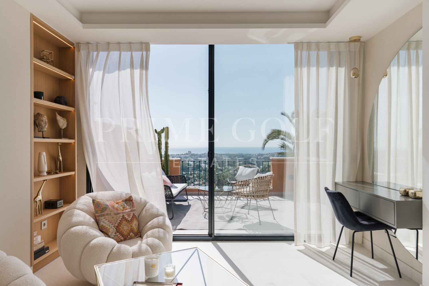 3 bed Penthouse For Sale in Nueva Andalucia, Malaga - thumb 12