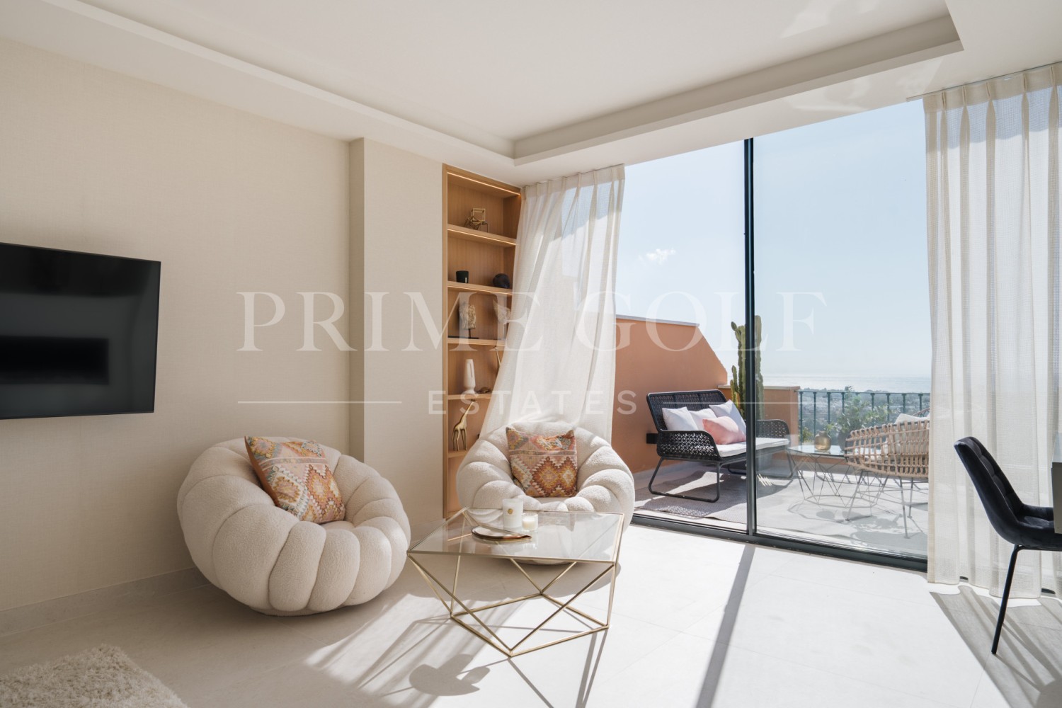 3 bed Penthouse For Sale in Nueva Andalucia, Malaga - thumb 14