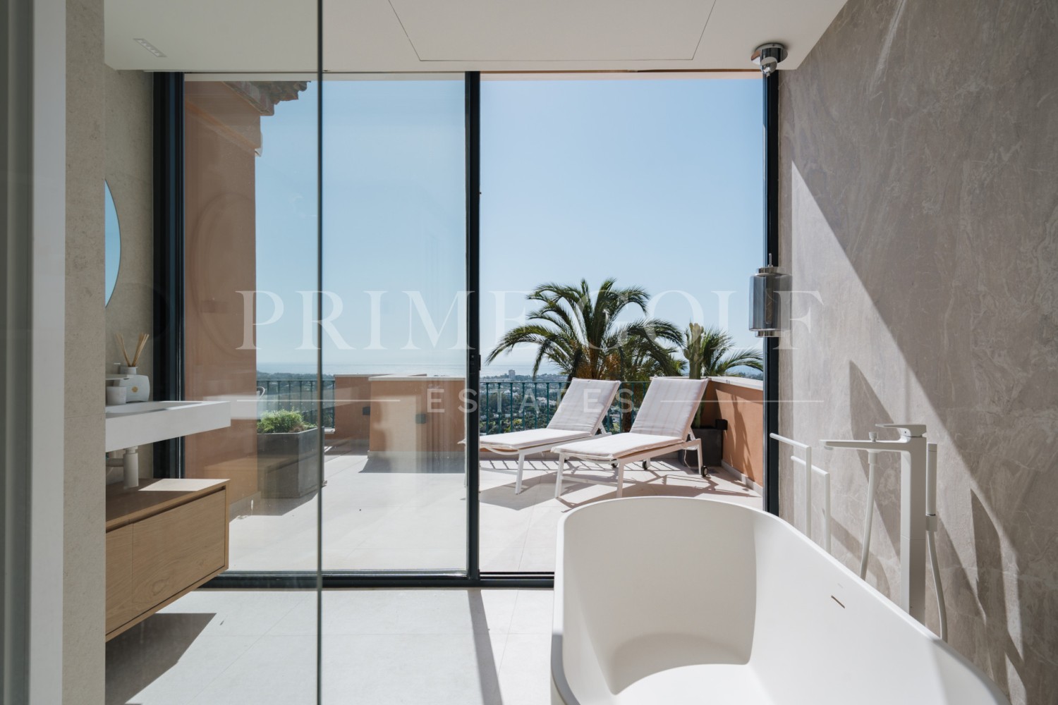 3 bed Penthouse For Sale in Nueva Andalucia, Malaga - thumb 24